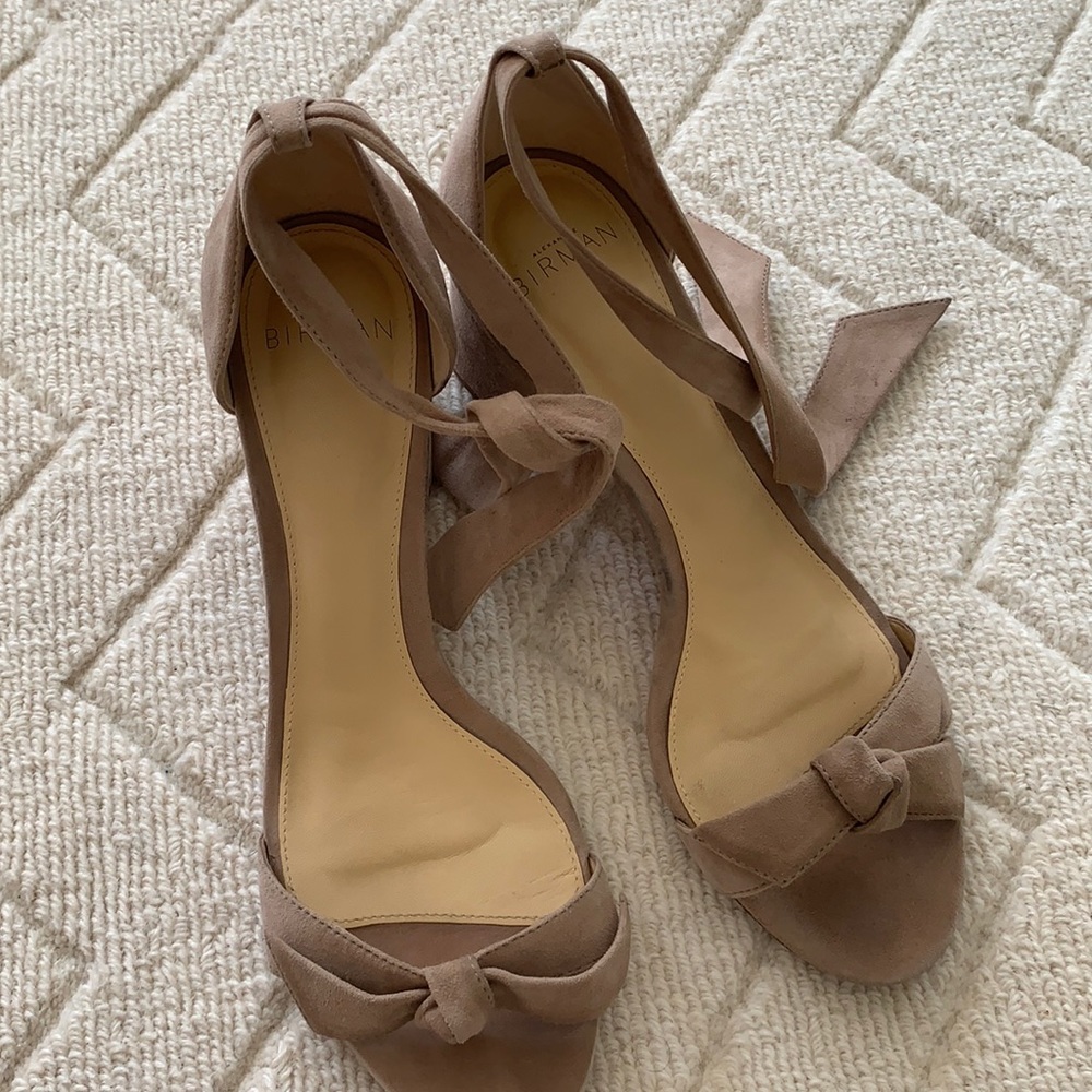 Alexandre Birman short heels